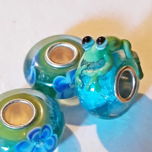 NatureLoversJewelry Jewelry - B2G1F!!!  European Charm Bracelet Beads: Frog +2